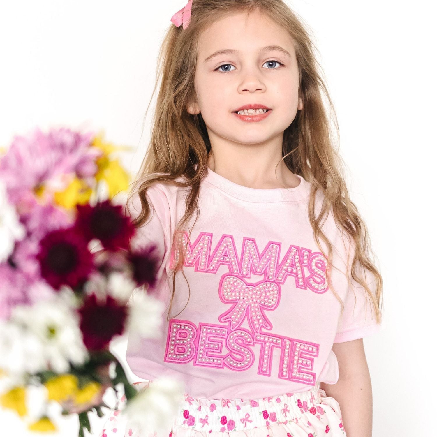 Mama's Bestie Pearl Patch Short Sleeve T-shirt