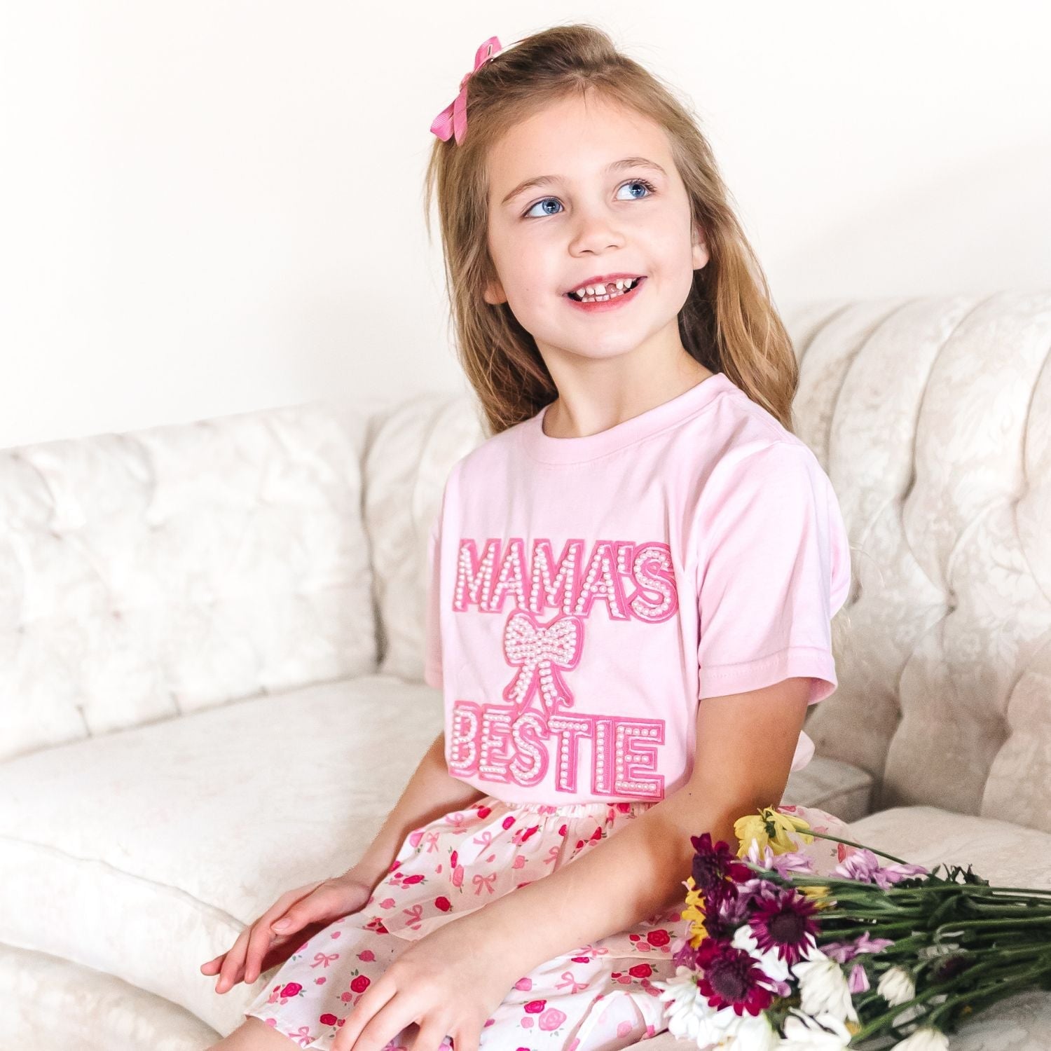 Mama's Bestie Pearl Patch Short Sleeve T-shirt