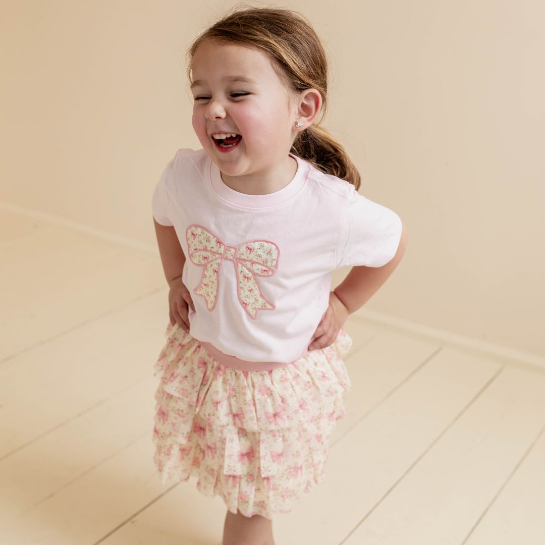 Ditsy Floral Bow Patch Short Sleeve T-shirt