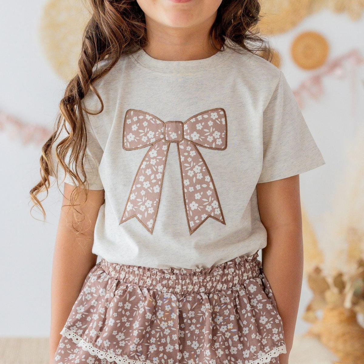 Mocha Floral Bow Patch Short Sleeve T-shirt