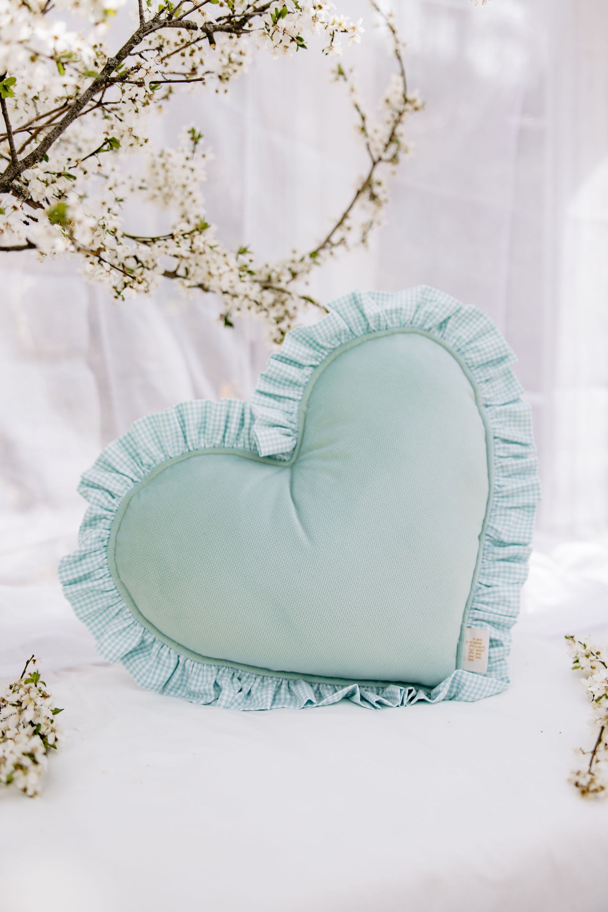 "mint" Heart Pillow With Checkered Frill