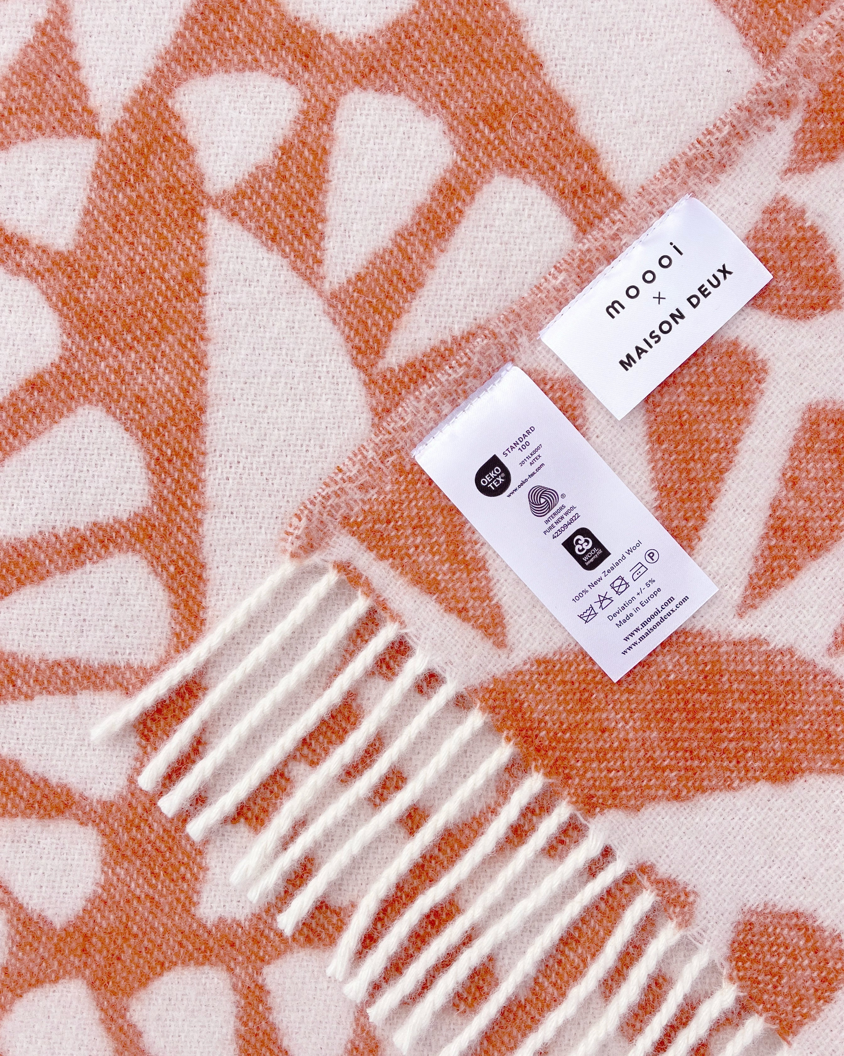 Blanket Moooi Woodblock Beetle Rust Cream