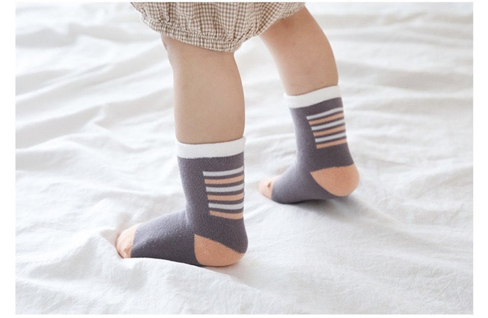 Pre-order Organic Cotton Kids’ Socks | Fun Cat Socks For Toddlers & Little Kids