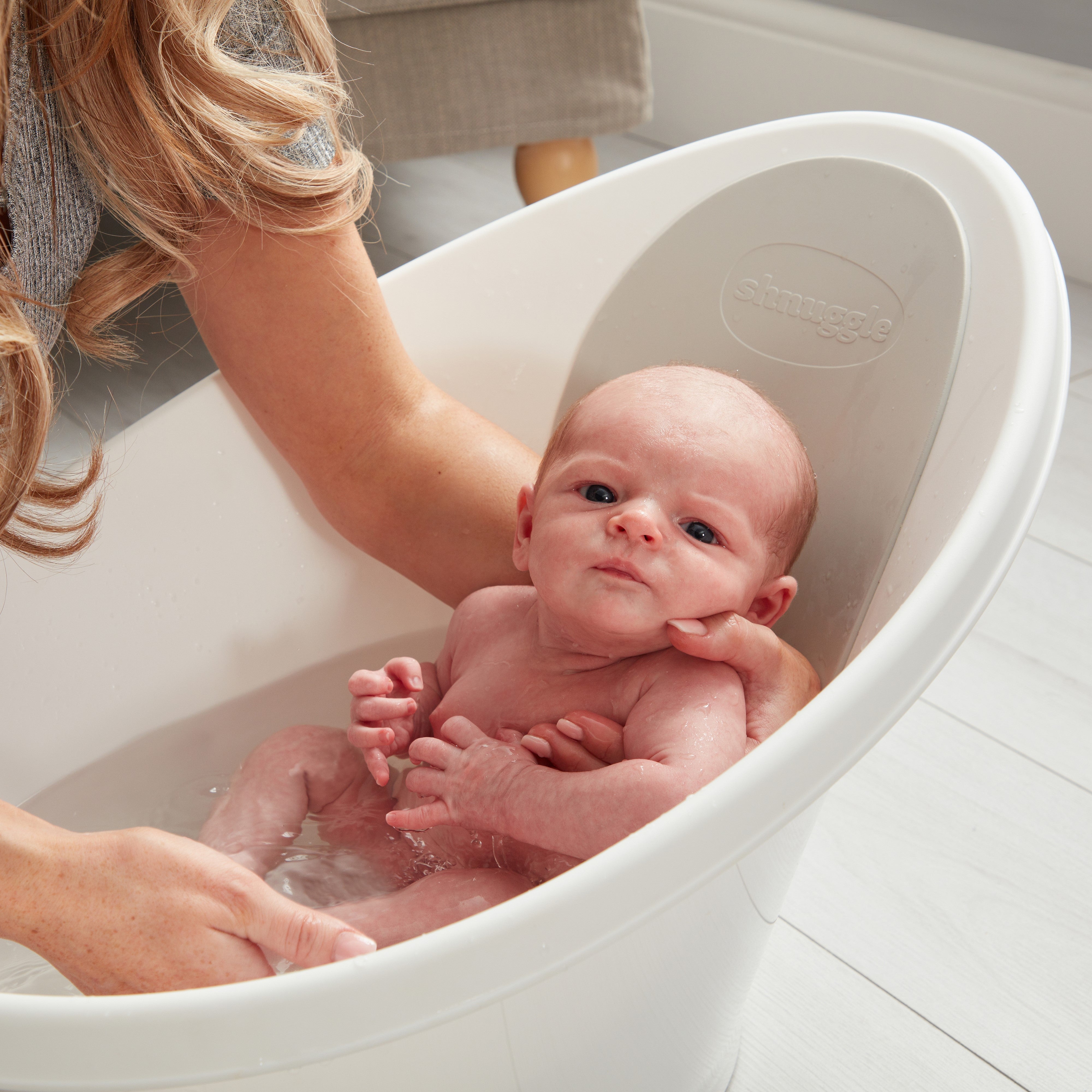 Shnuggle Baby Bath | Newborn Baby Bath Support With Bum Bump | Compact Bathtub For Babies | Bath Seat Suitable From Birth