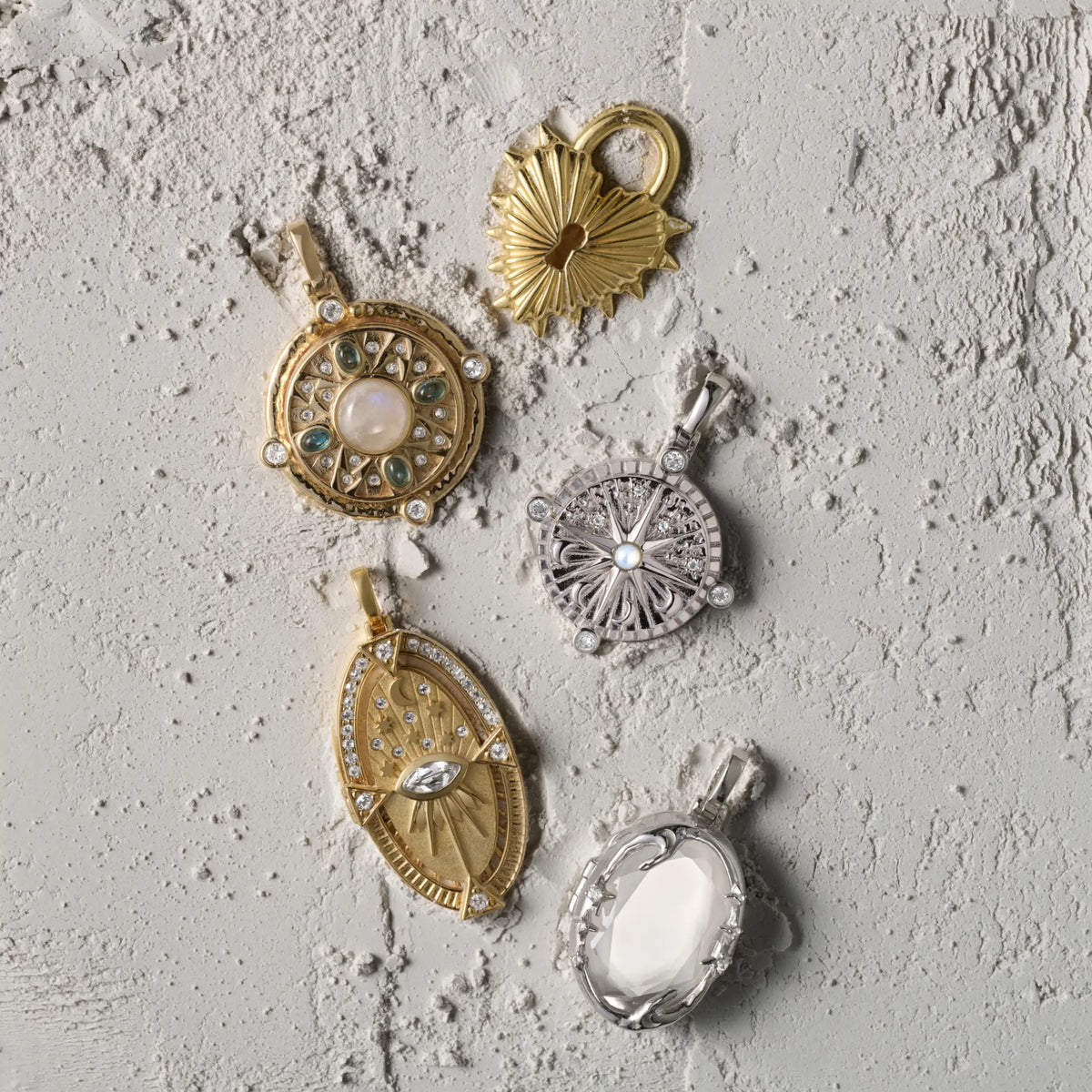 Manifestation Locket