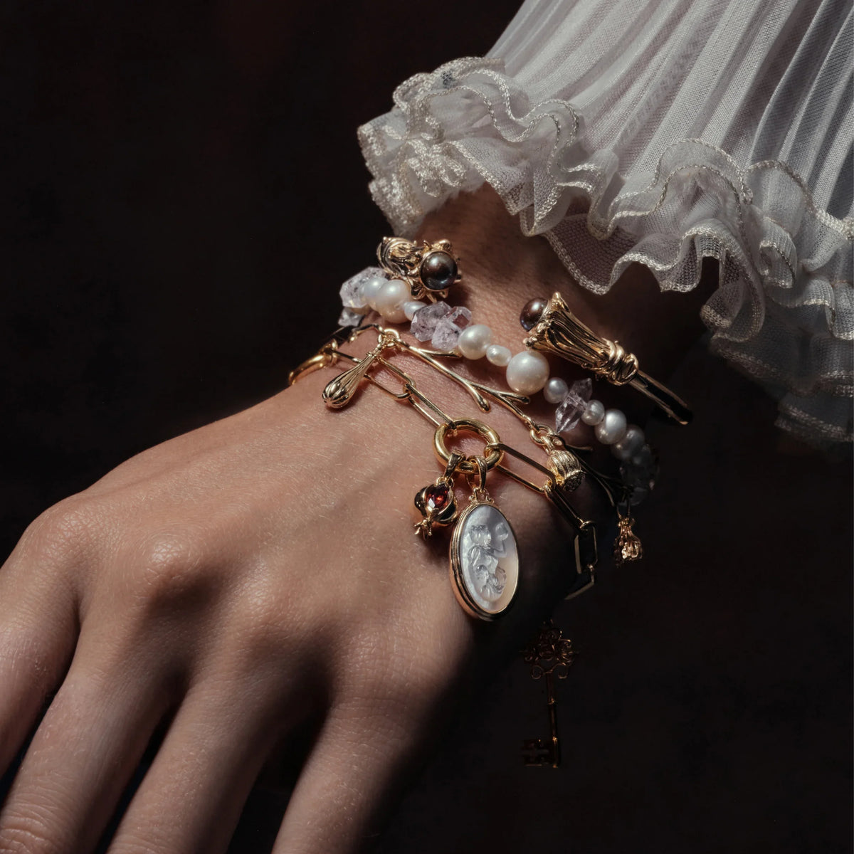 Thorned Cabochon Cuff