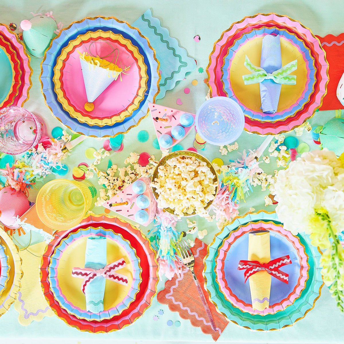 Rainbow Ric Rac Assorted Dinner Plates (10 Count)