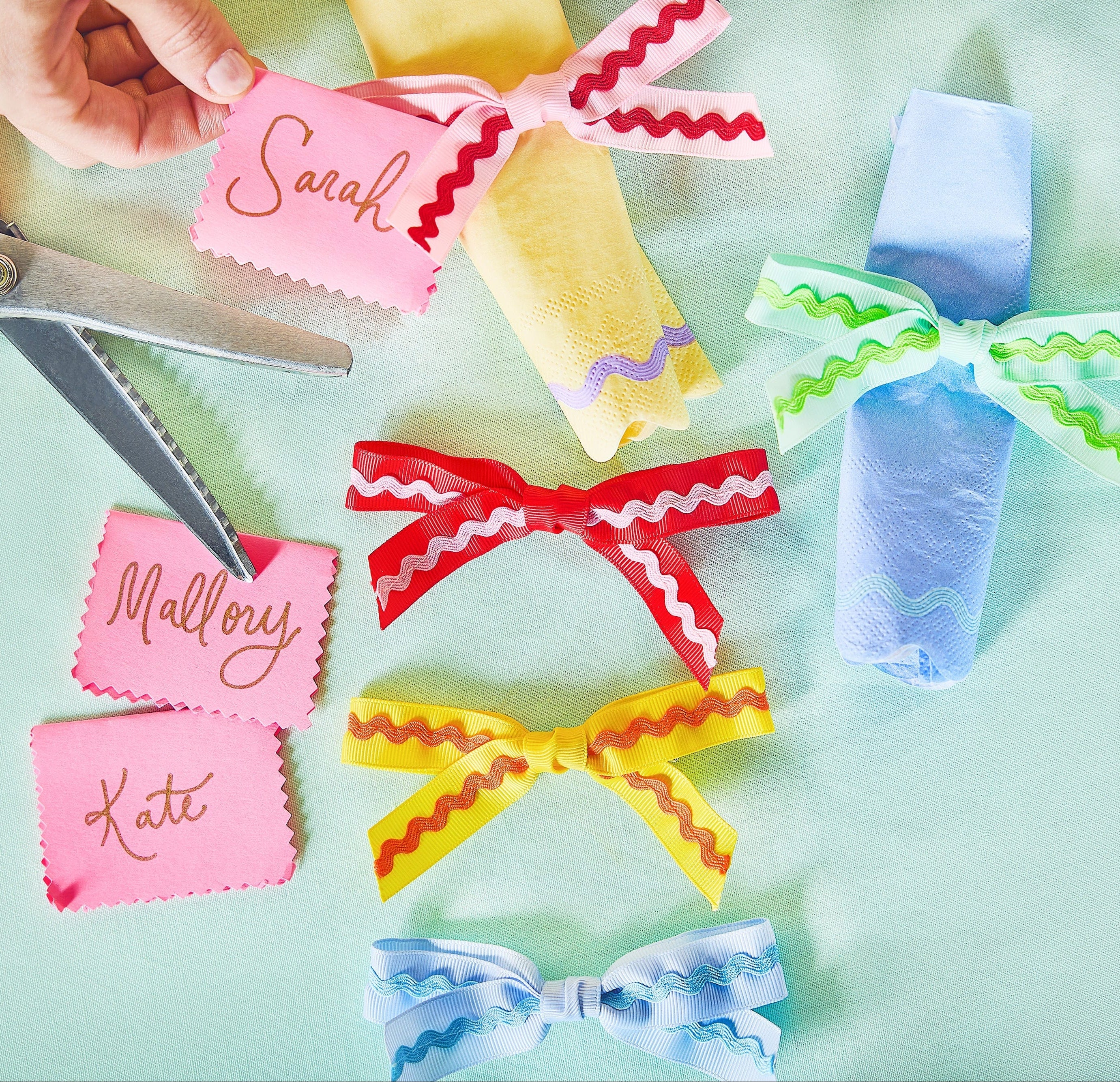 Multicolor Ric Rac Clip-on Bow Set (5 Count)