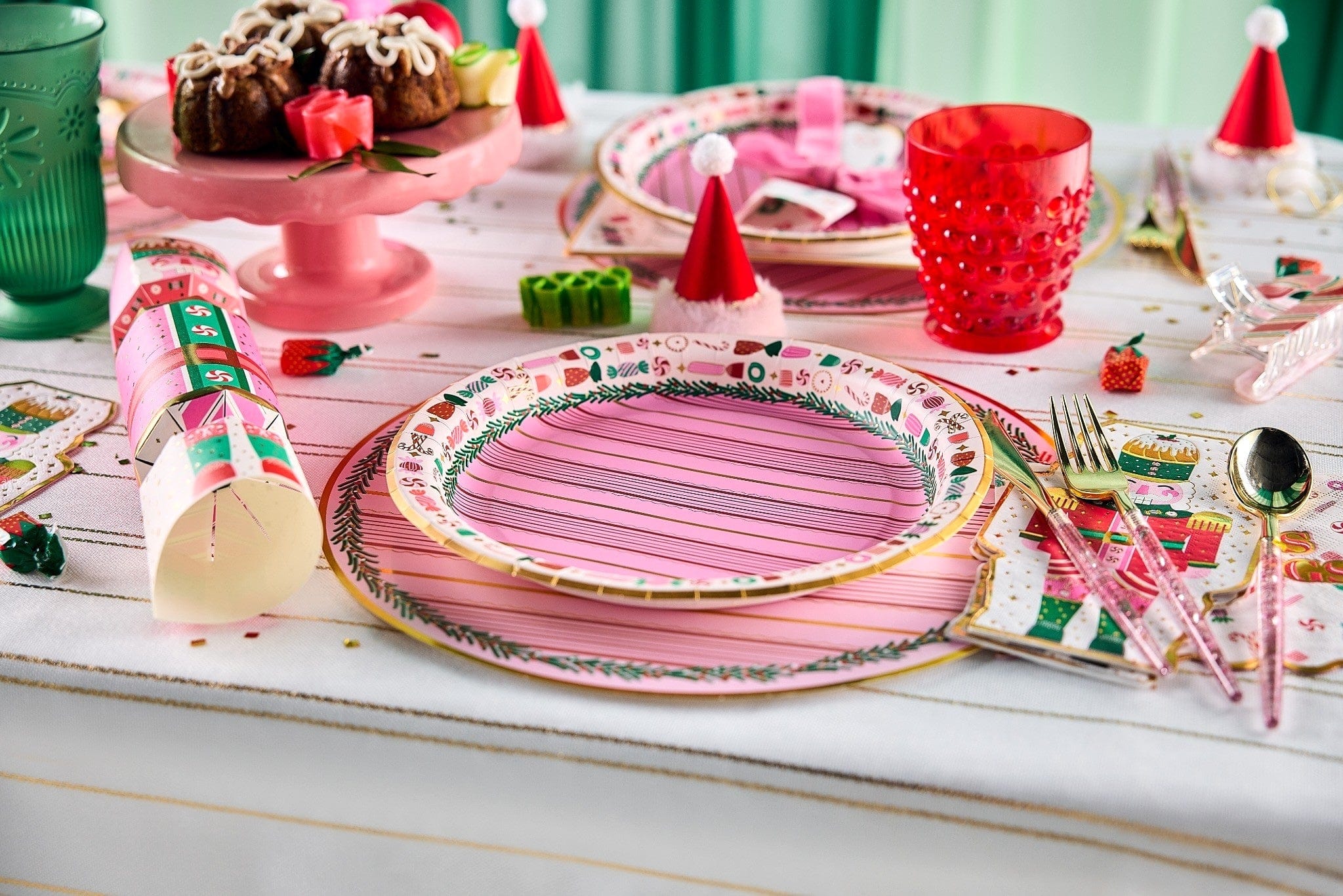 Peppermint Party Christmas Dinner Plates (10 Count)
