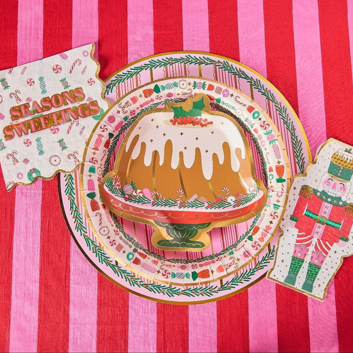Holiday Holly Placemats (10 Count)