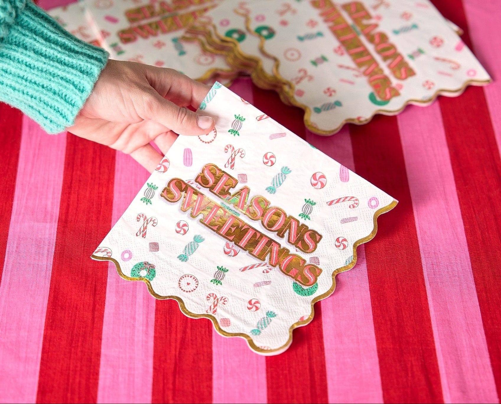 Season’s Sweetings Napkins (20 Count)