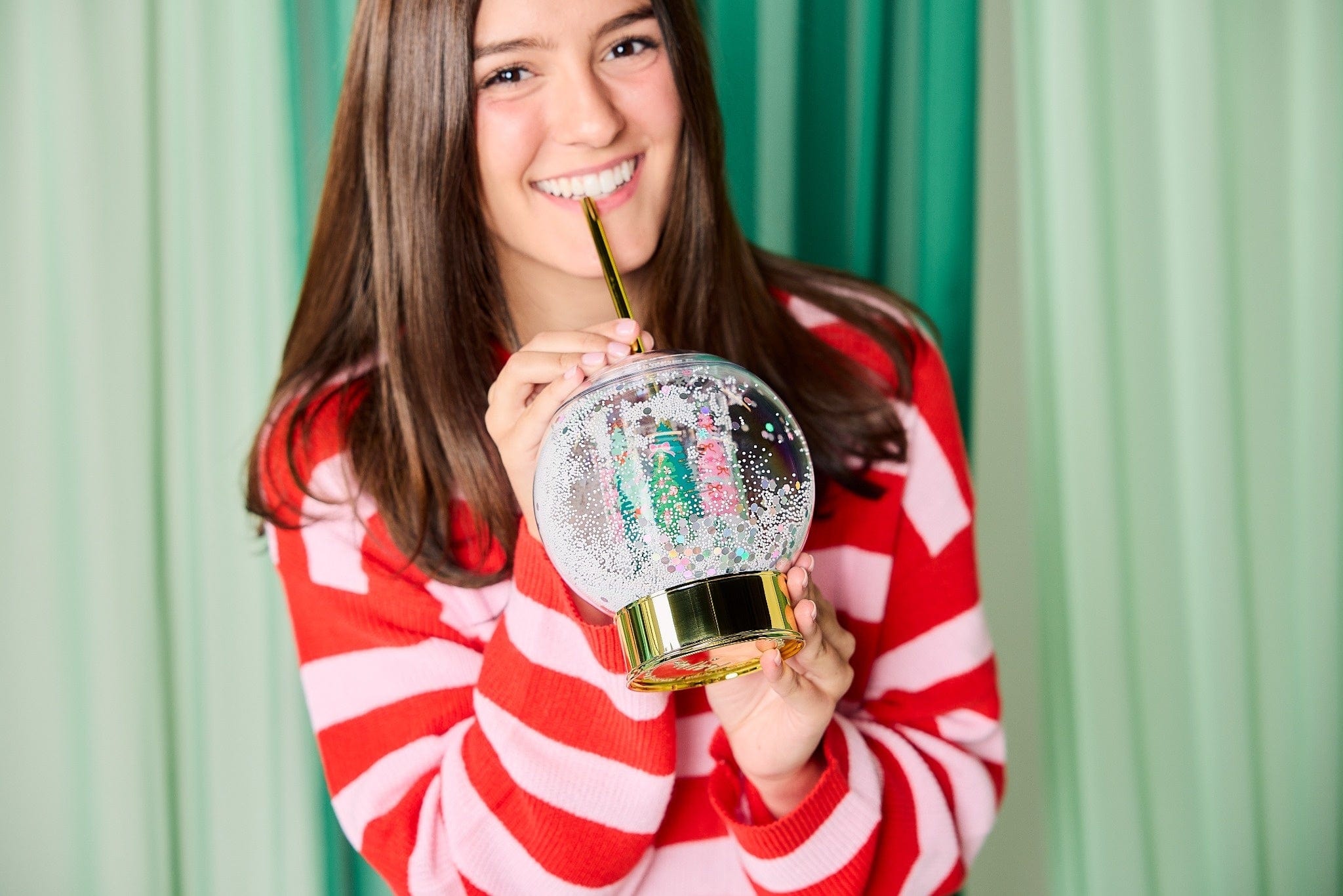 Holiday Snow Globe Sipper (christmas Cup)