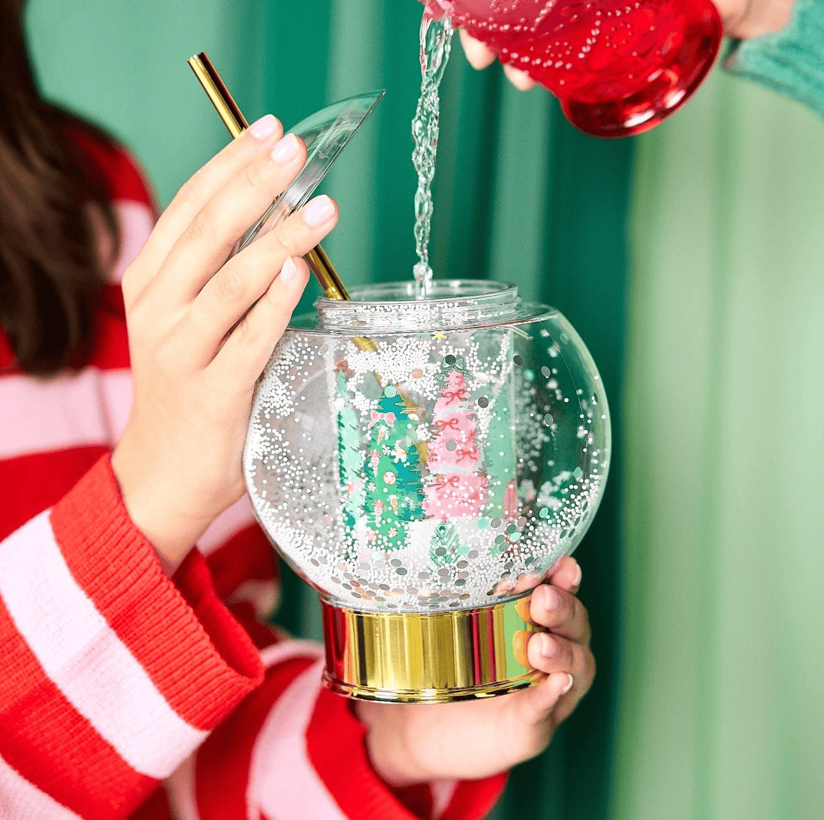Holiday Snow Globe Sipper (christmas Cup)