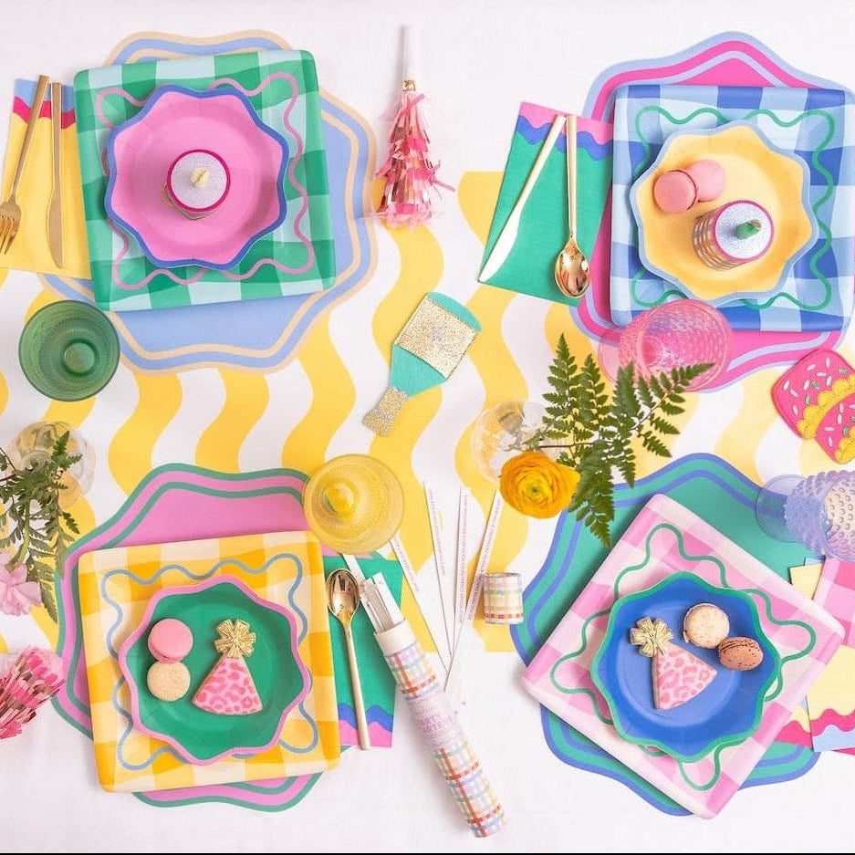 Colorwave Guest Napkins (16 Ct)