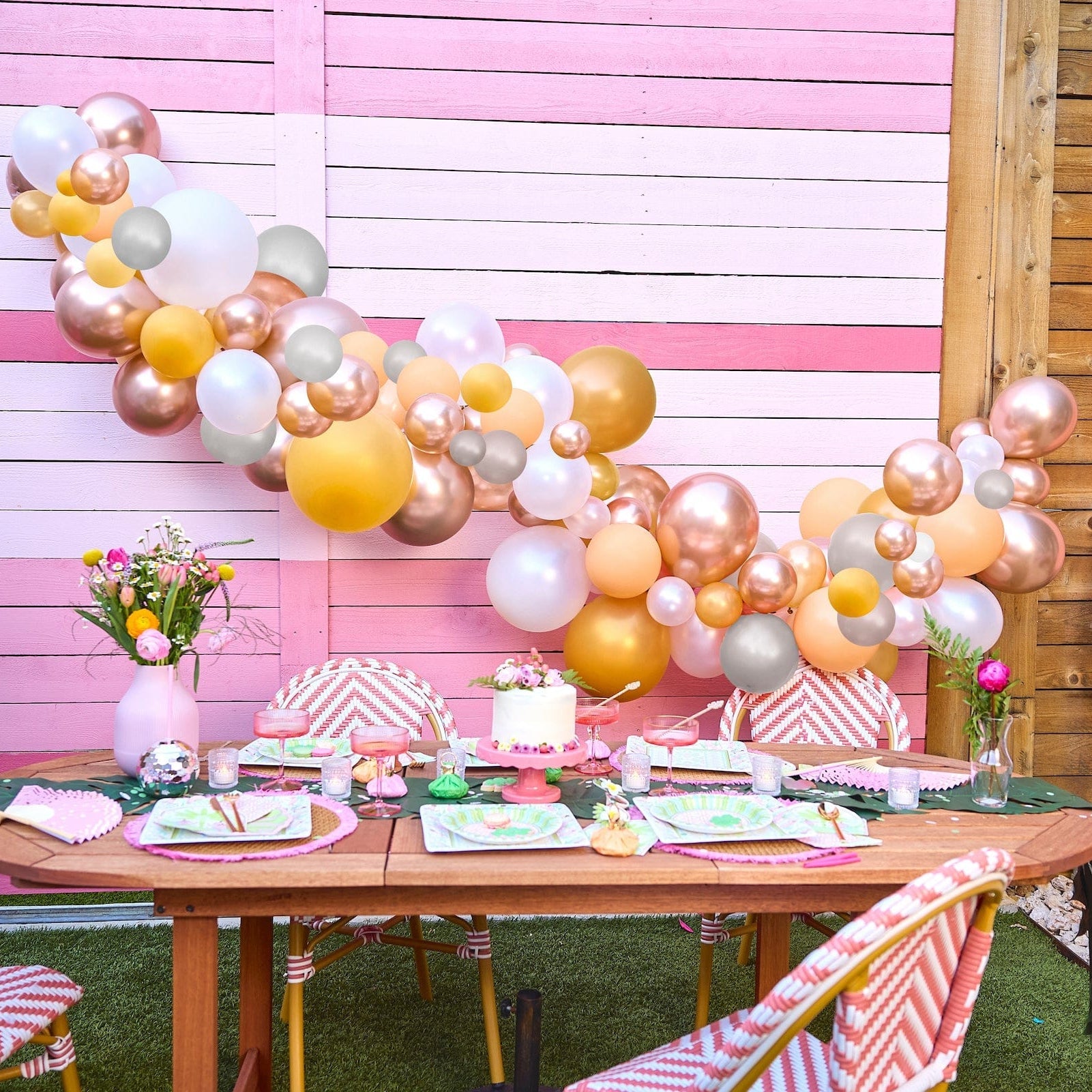 Metallic Balloon Garland Kit (150 Ct)