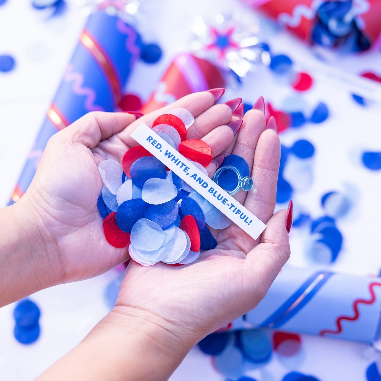 Star-spangled Surprise Firecracker Crackers (6 Ct)