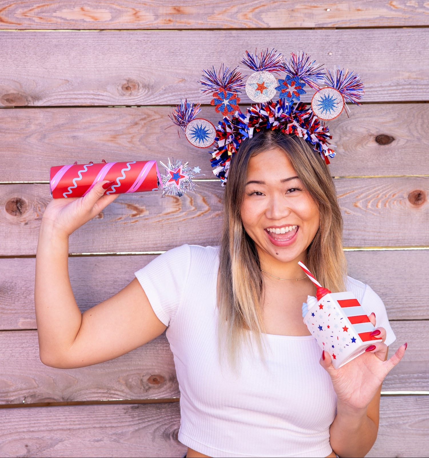 Star-spangled Surprise Firecracker Crackers (6 Ct)