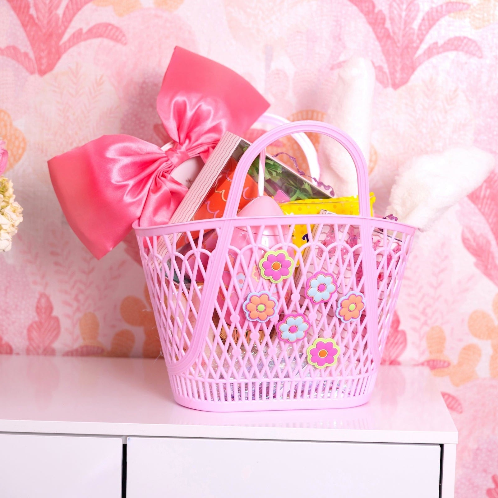 Petal Party Basket With Floral Twisty Charms