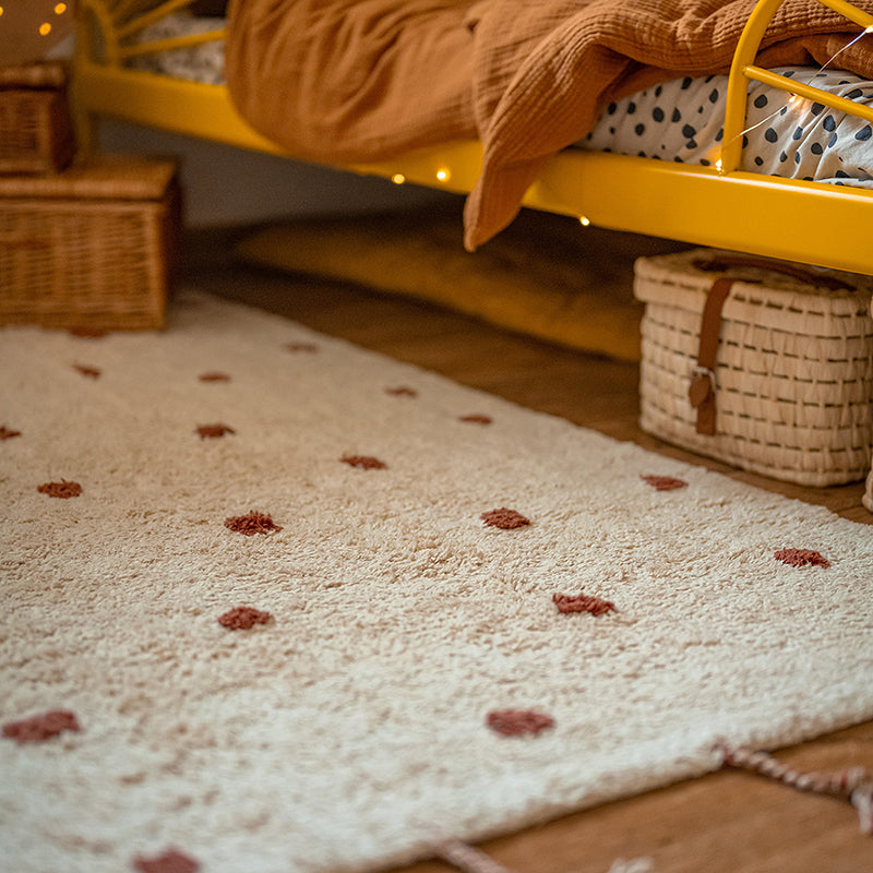 Nümi Amber Children's Rug With Dots
