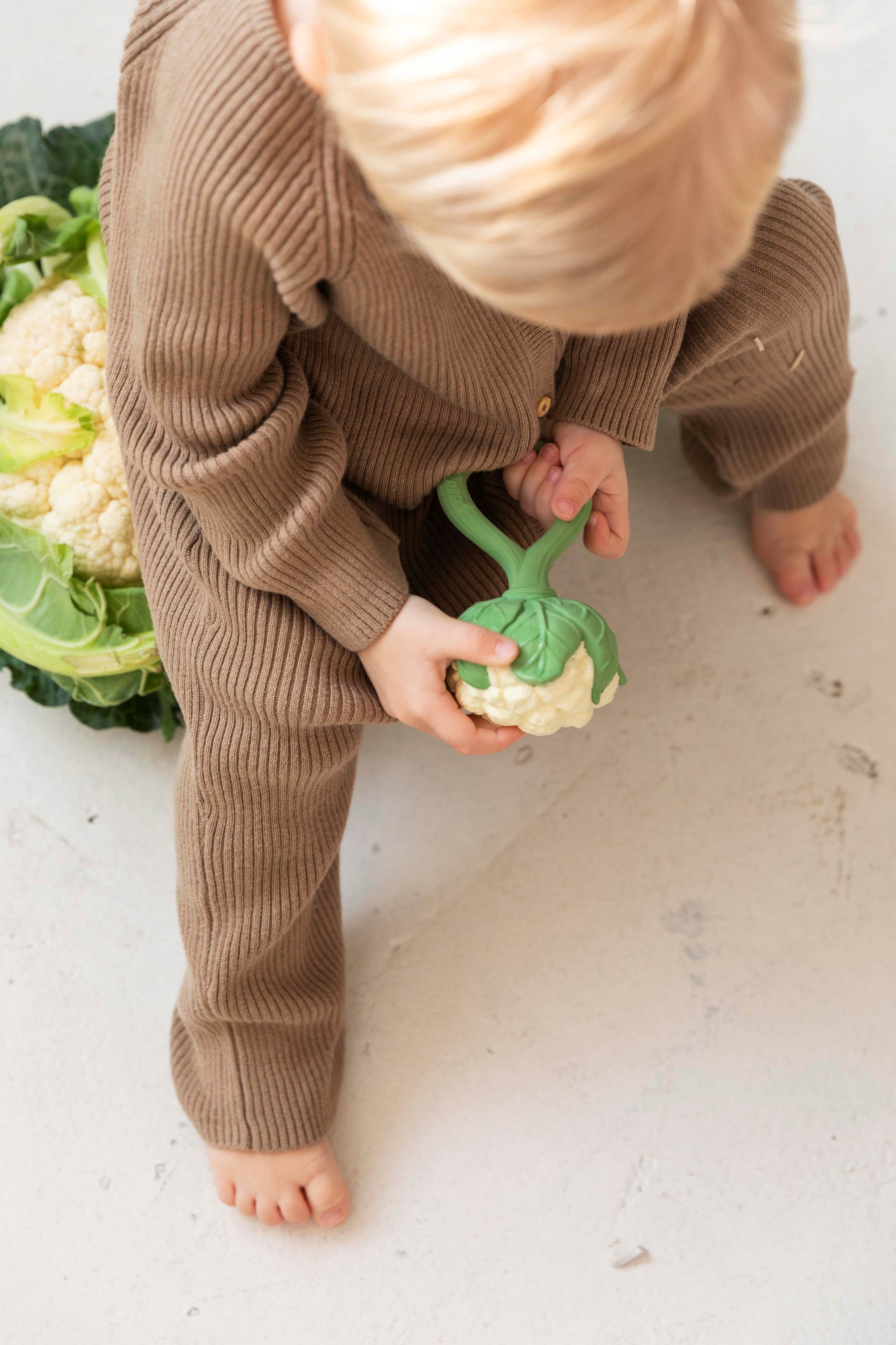 OLI&CAROL Cauliflower Rattle Toy