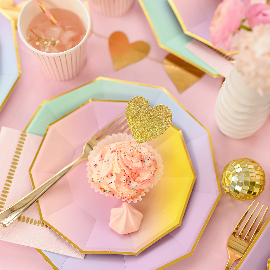 Pale Pink Pinstripe Cups (10 Per Pack)