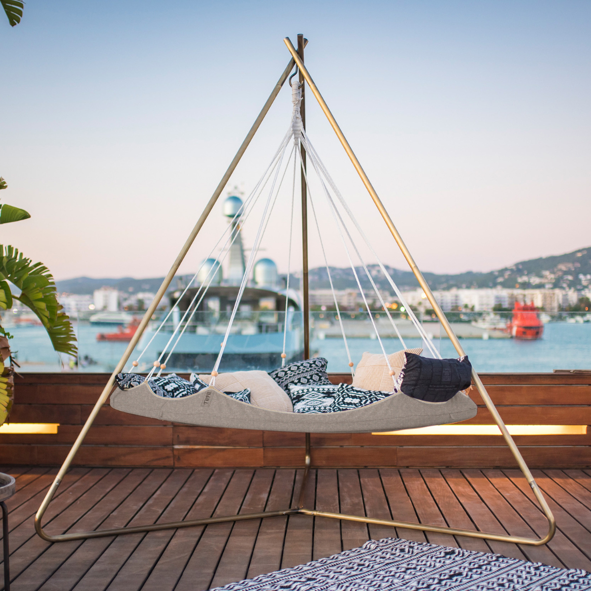 Outdoor Tiipii Bed Range