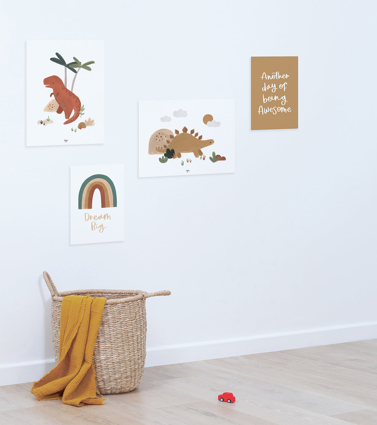 Sunny - Set Of 4 Art Prints / Dinosaurs & Co