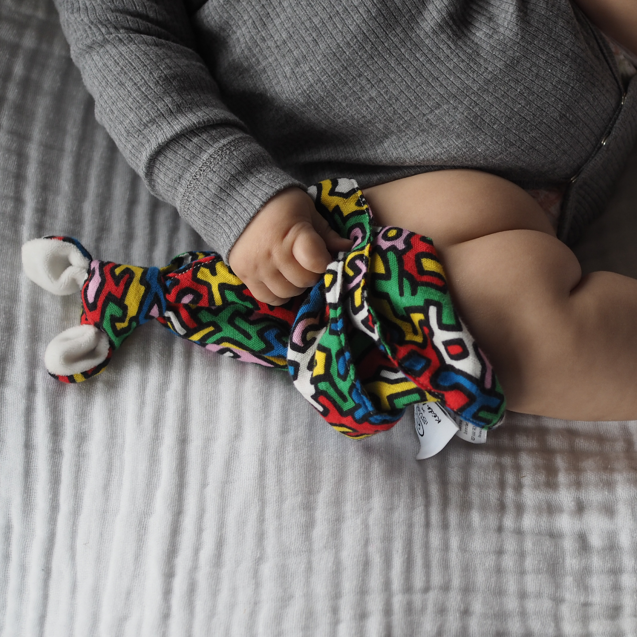 Etta Loves X Keith Haring 'brazil' Lovey - For 5+ Month Old Babies