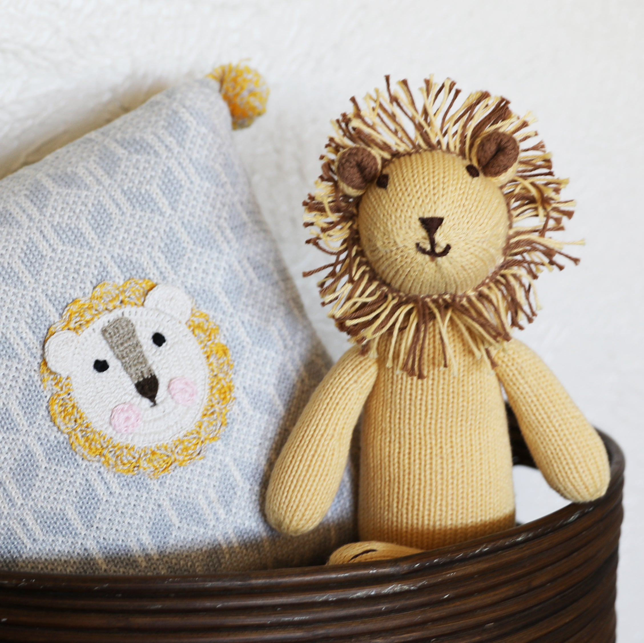 Lion 10" Pillow