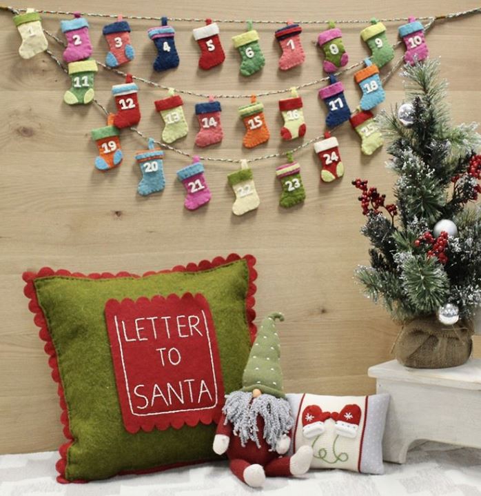 Handmade Christmas Pillow In Hand Felted Wool - Letter To Santa Pocket On Green - 18"