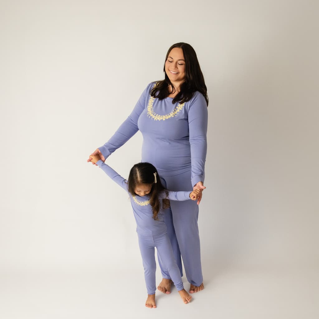 Lei Pua Kenikeni Women's Long Bamboo Pajamas