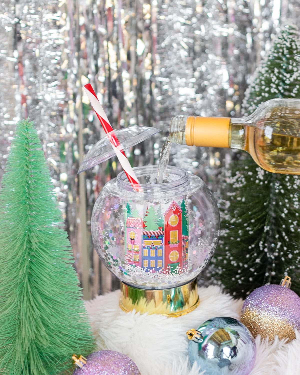 Holiday Village Snow Globe Novelty Sipper (christmas Cup - Set Of 1, 6, Or 12)
