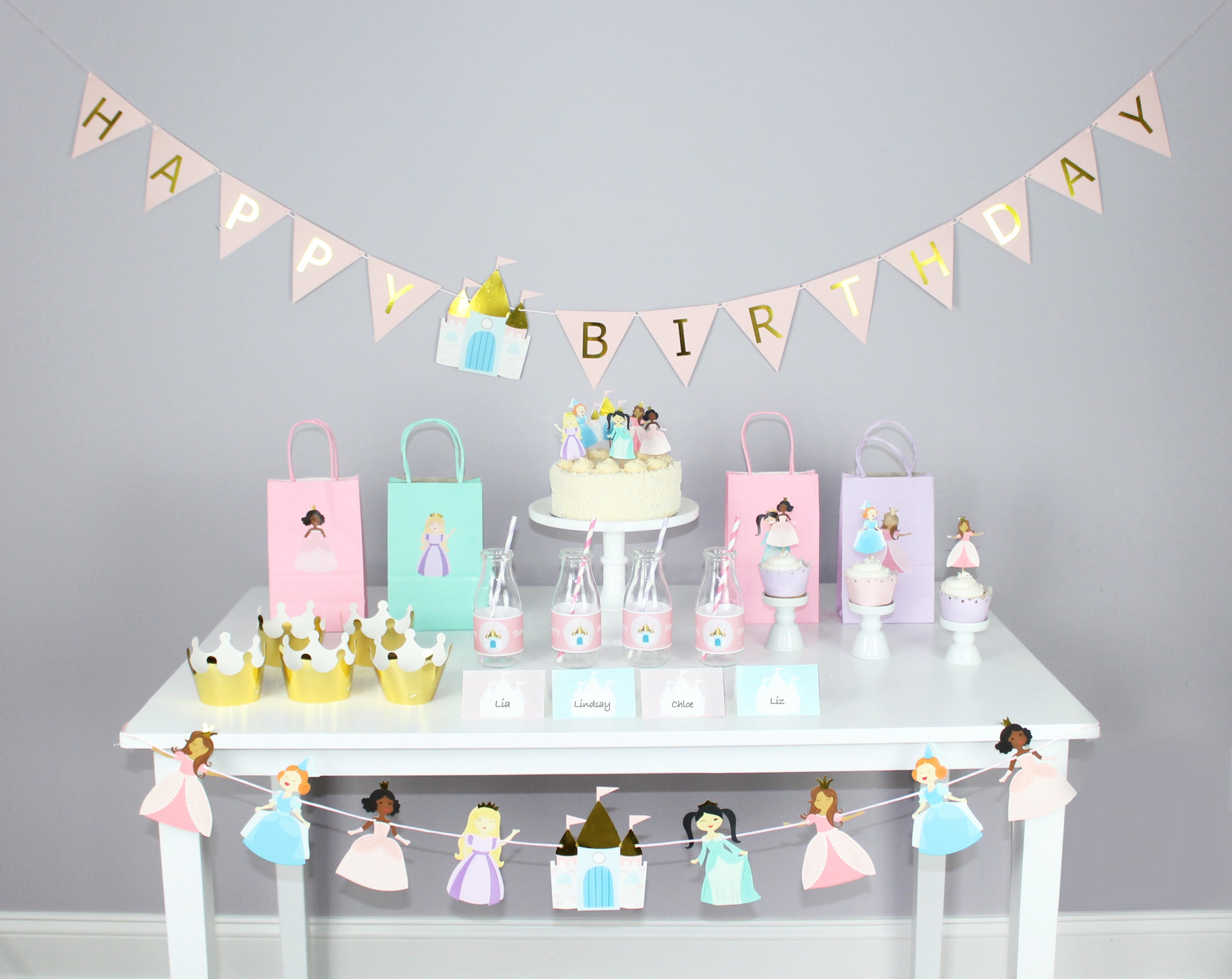 Pretty Princess - Birthday Party Decoration Kit - 12 Guests