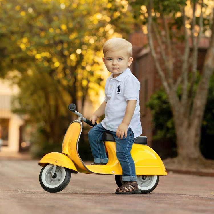 Primo Ride-on Toy Malibu - Bumblebee Yellow