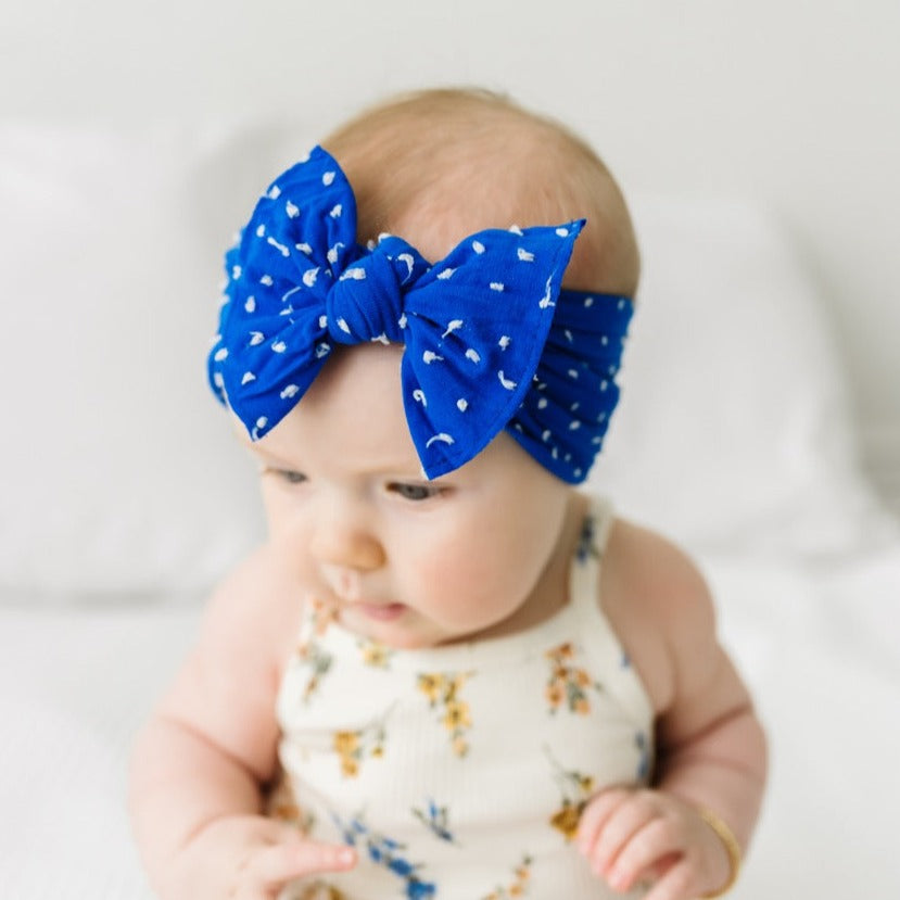 Shabby Dot Knot