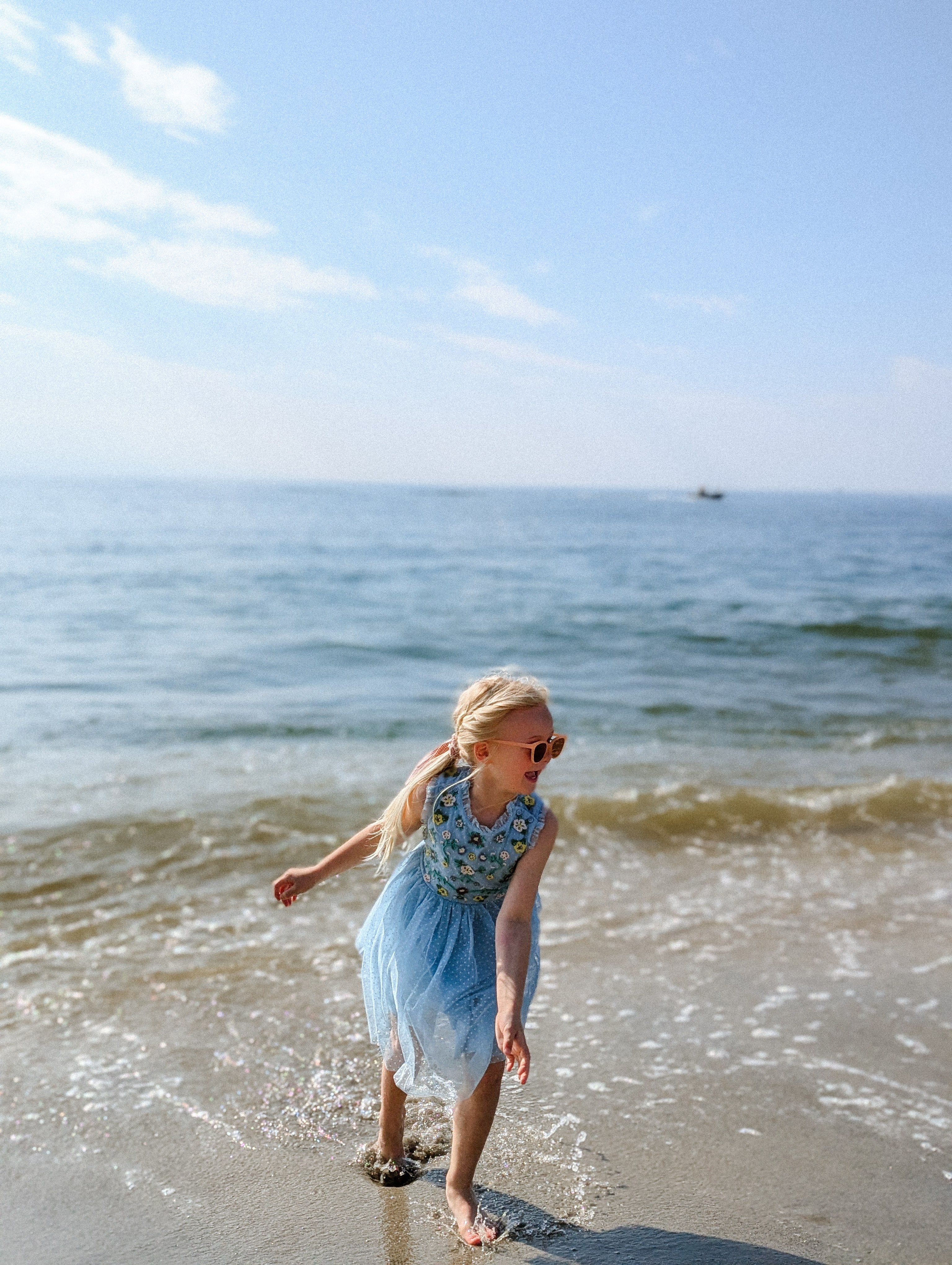 Classic Wayfarer Sustainable Sunglasses | Bio-based · Bendable · Polarized | Child | 3-8 Y | Sunset