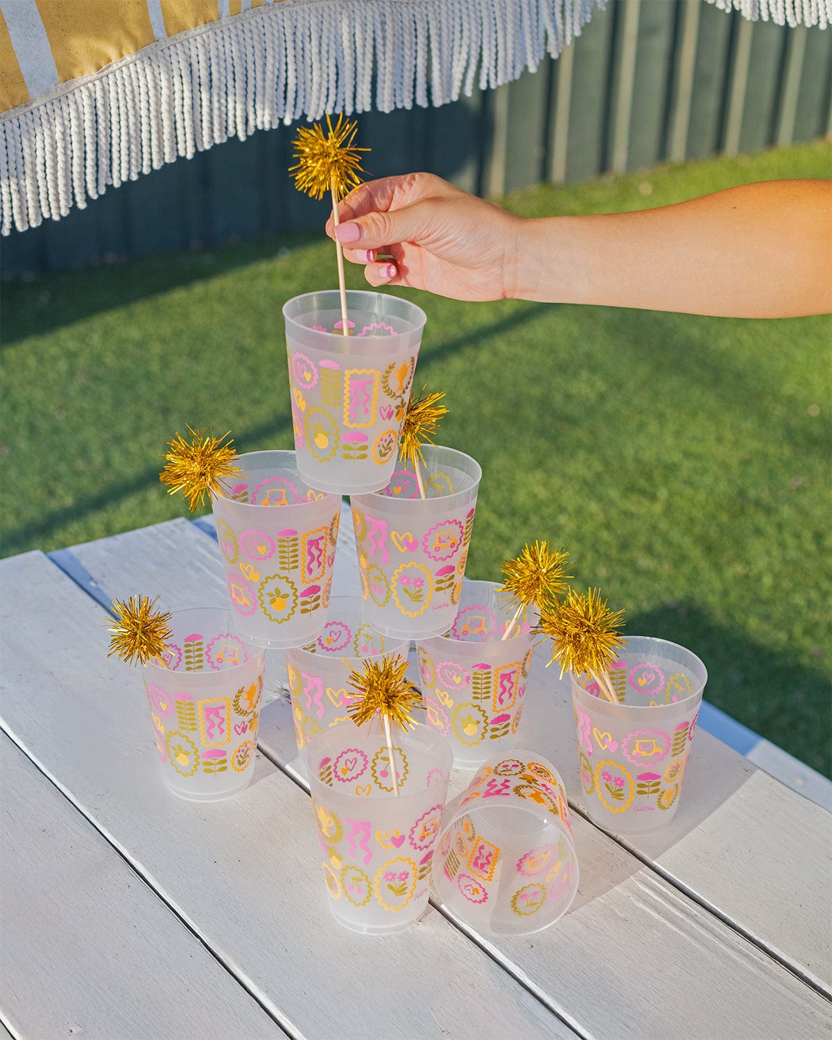 Social Club Reusable Party Cups And Pom Stirs (set Of 10)