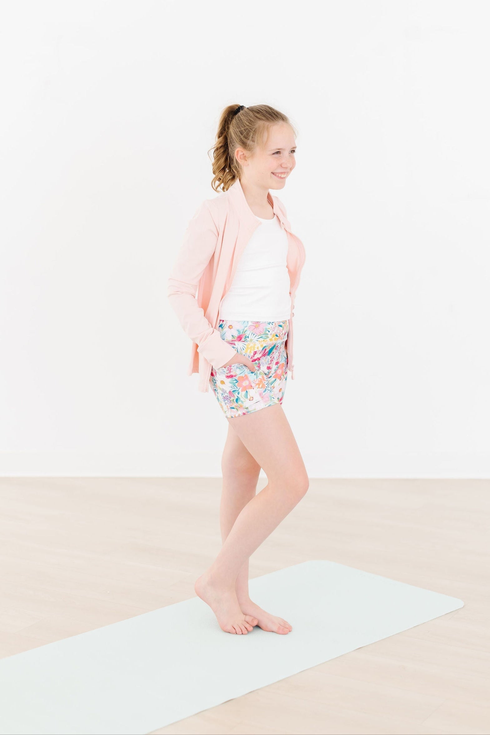 Sale Petal Power Active Shorty Shorts