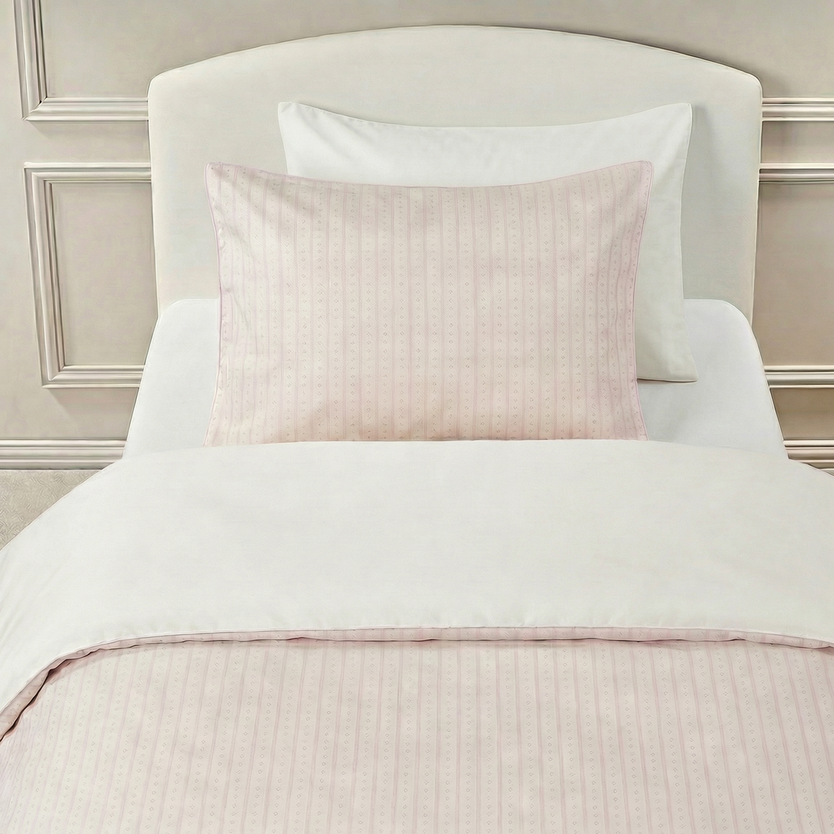 Petal Scallops Twin Set - Pink