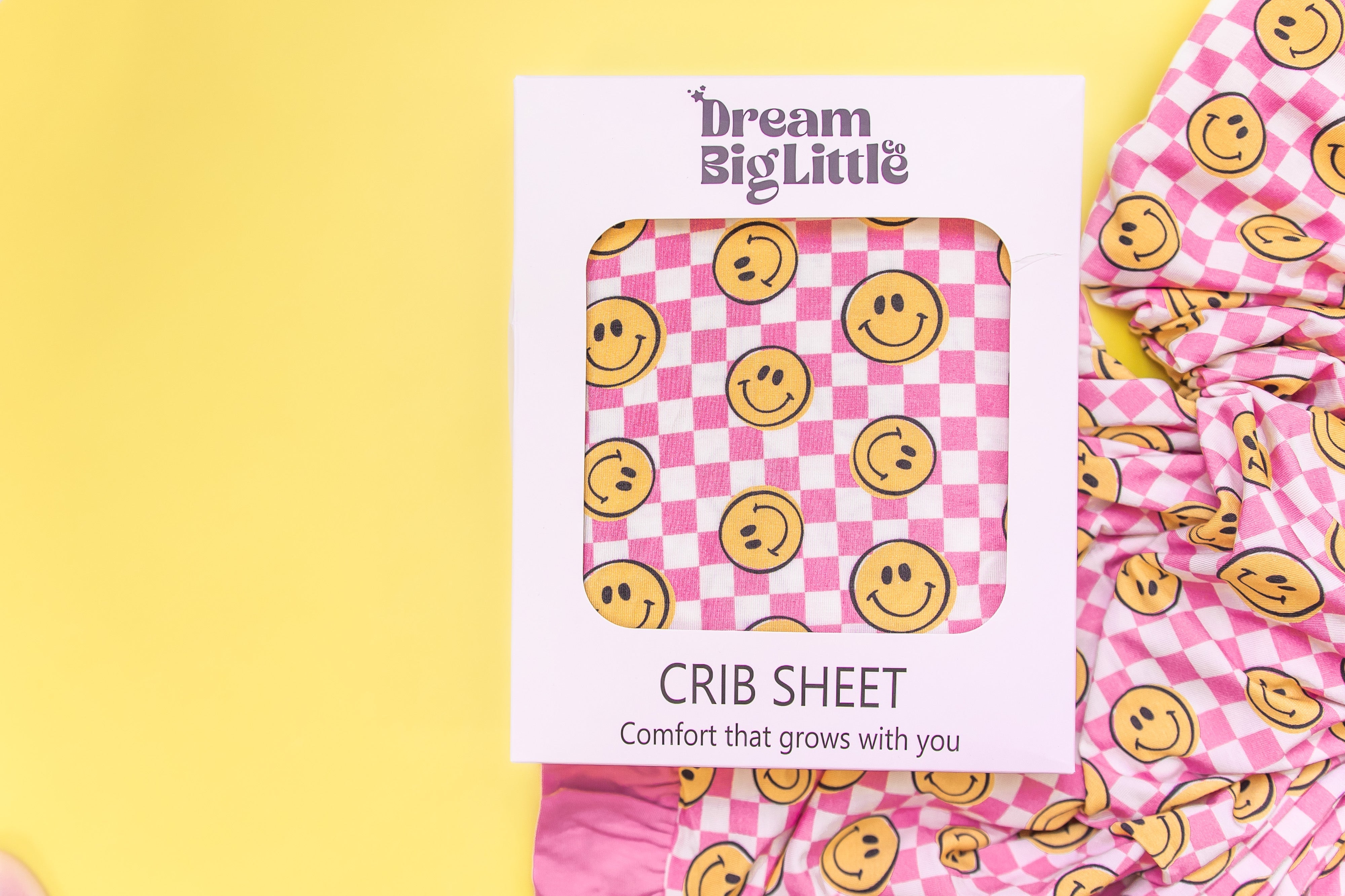 Blushin' Checkers Dream Crib Sheet