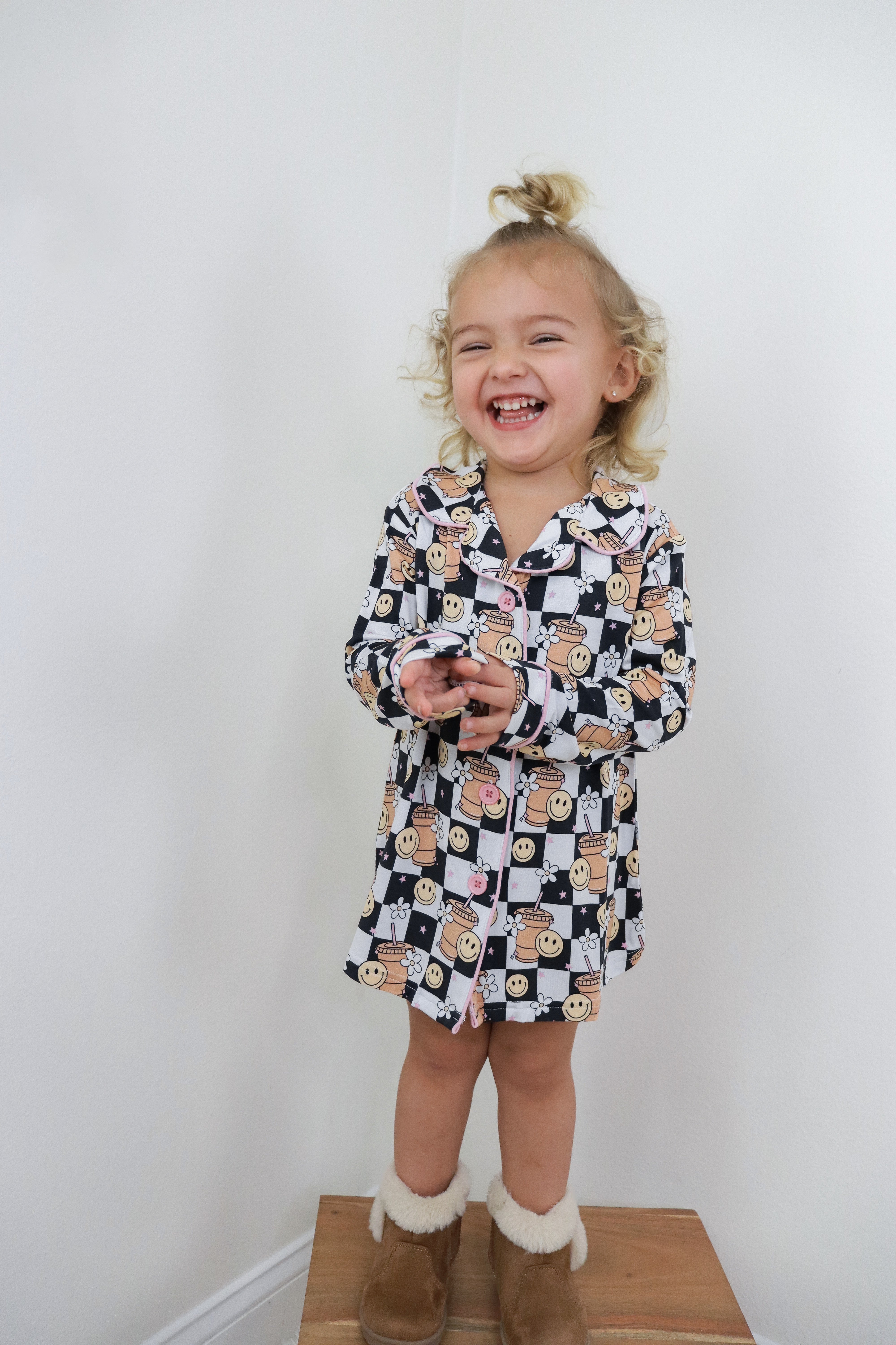 Smiley Cup Of Checkers Girl's Dream Gown