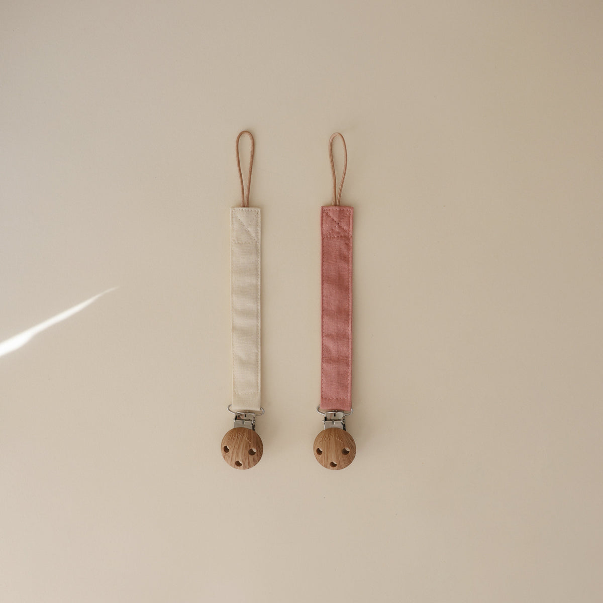 Linen Pacifier Clip 2-pack
