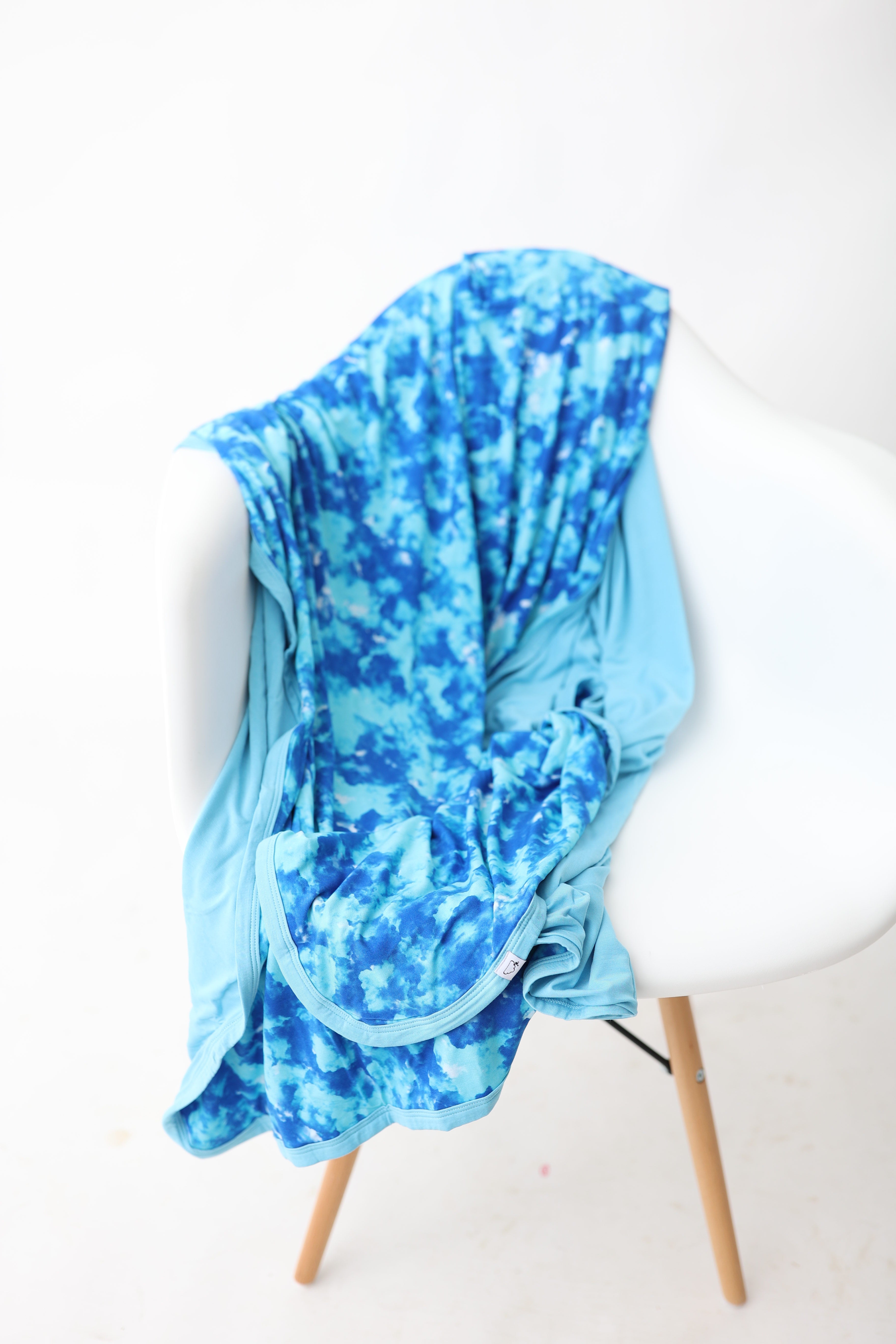 Sapphire Seas Dream Blanket