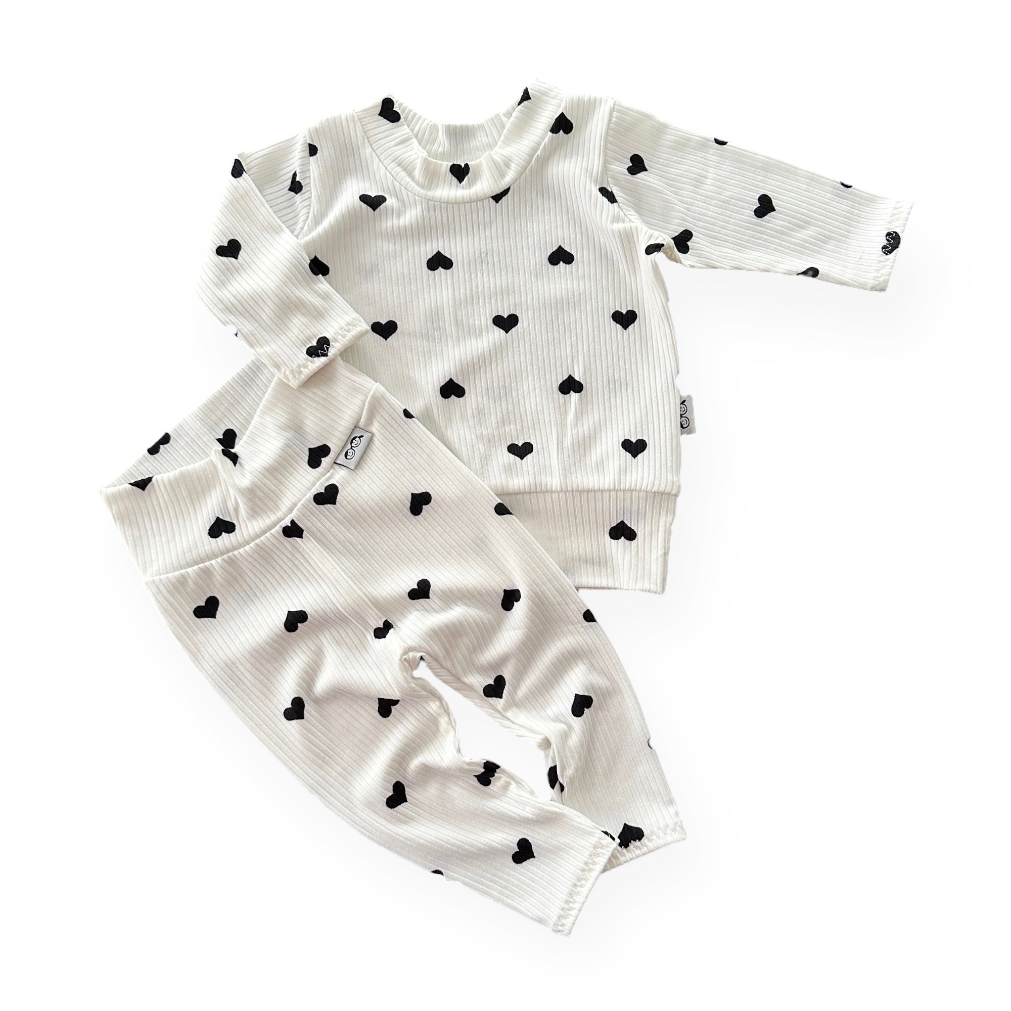Flipped Black Hearts On White Ribbed Lounge Set