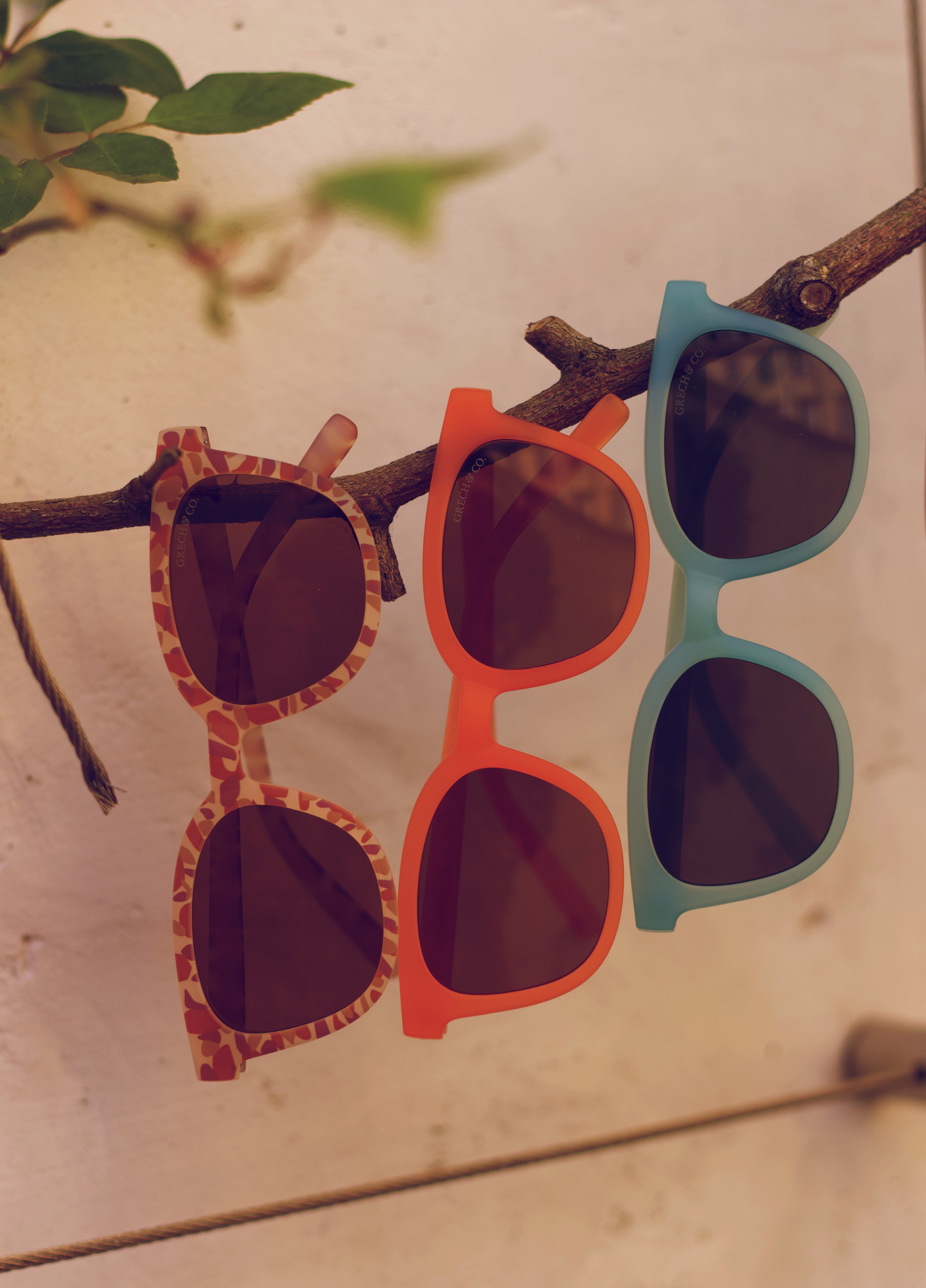 Classic Wayfarer Sustainable Sunglasses | Bio-based · Bendable · Polarized | Child | 3-8 Y | Laguna