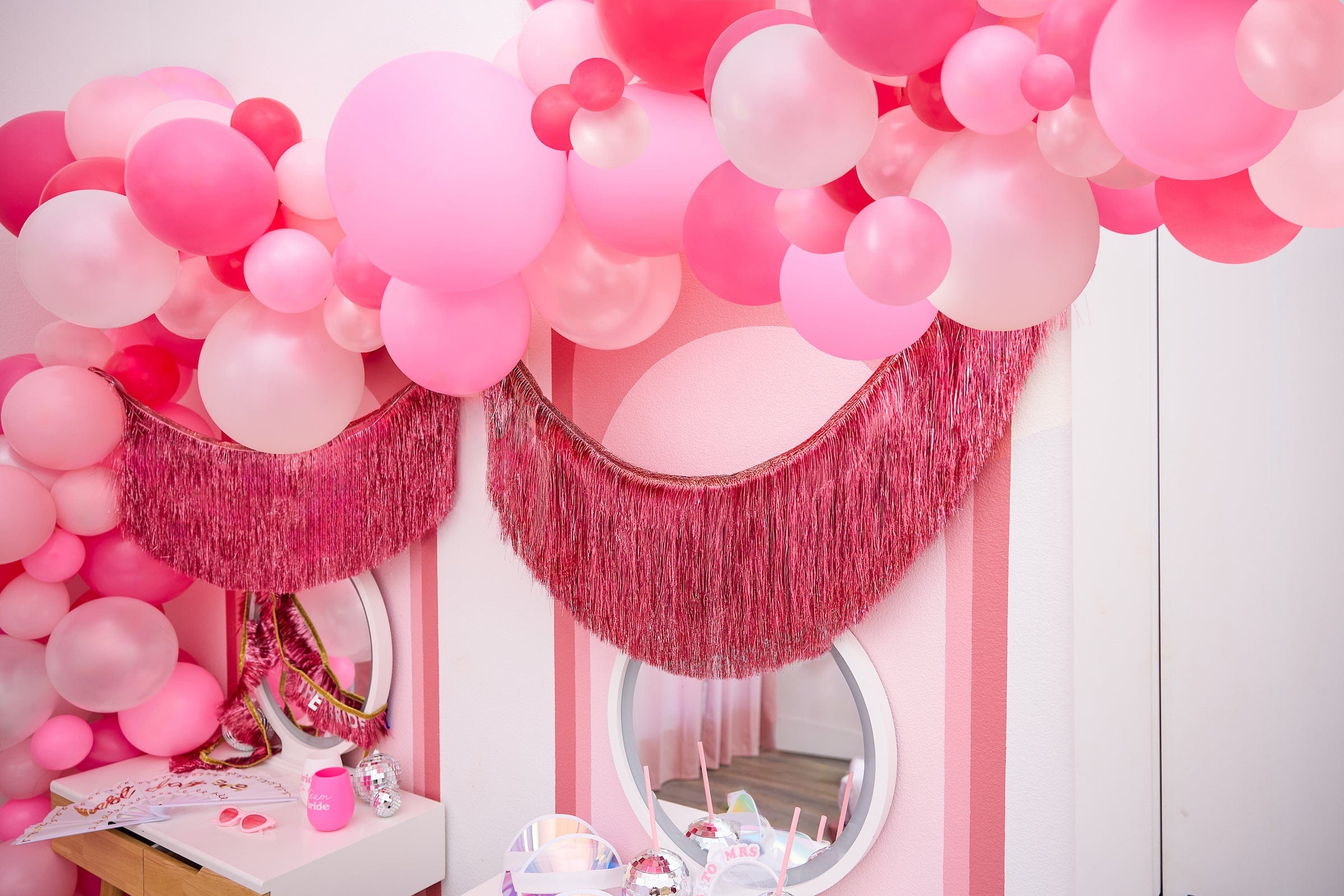 Pink Balloon Garland Kit (150 Ct)