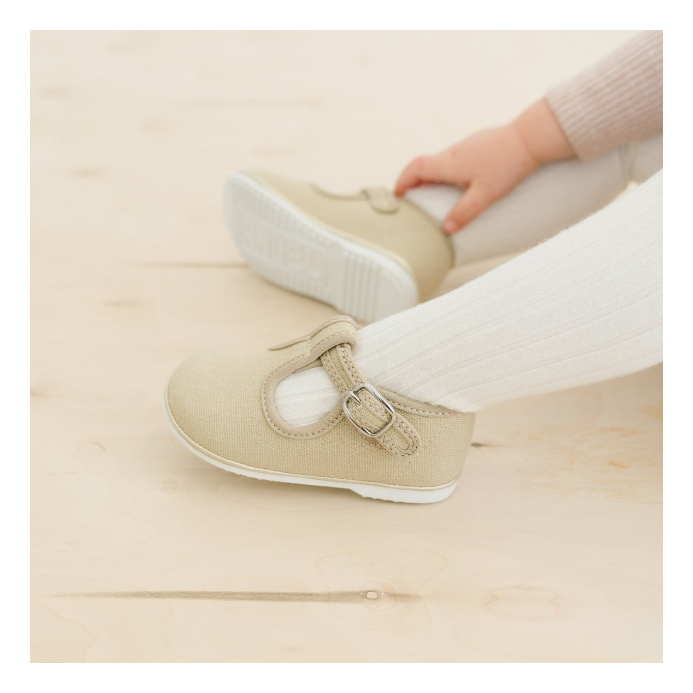 Poppy Canvas T-strap Mary Jane (baby)