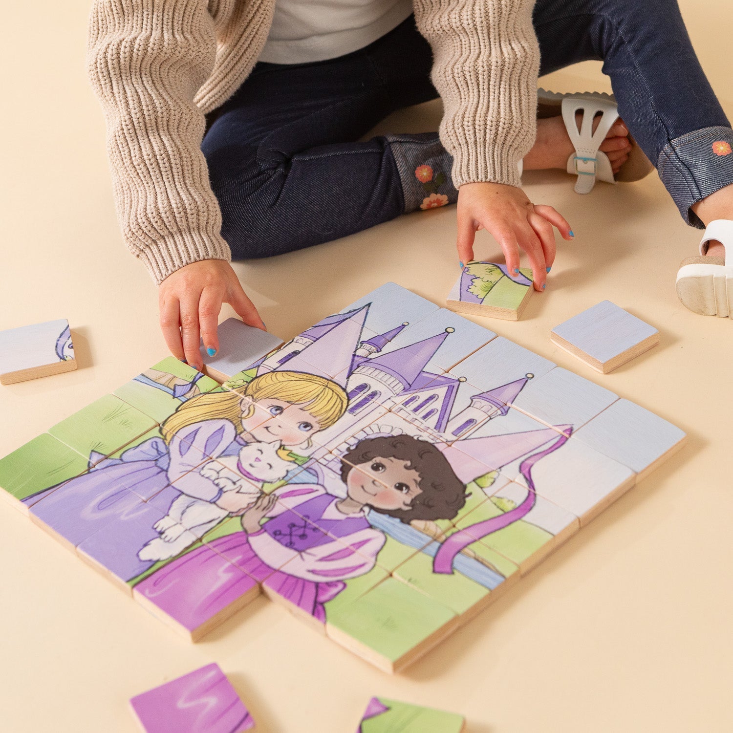 Magic Magnetic Wooden Puzzle With Cotton Bag - Puppy Racer | Made In The Canada | Printed With Non-toxic Ink In The Usa 🇺🇸