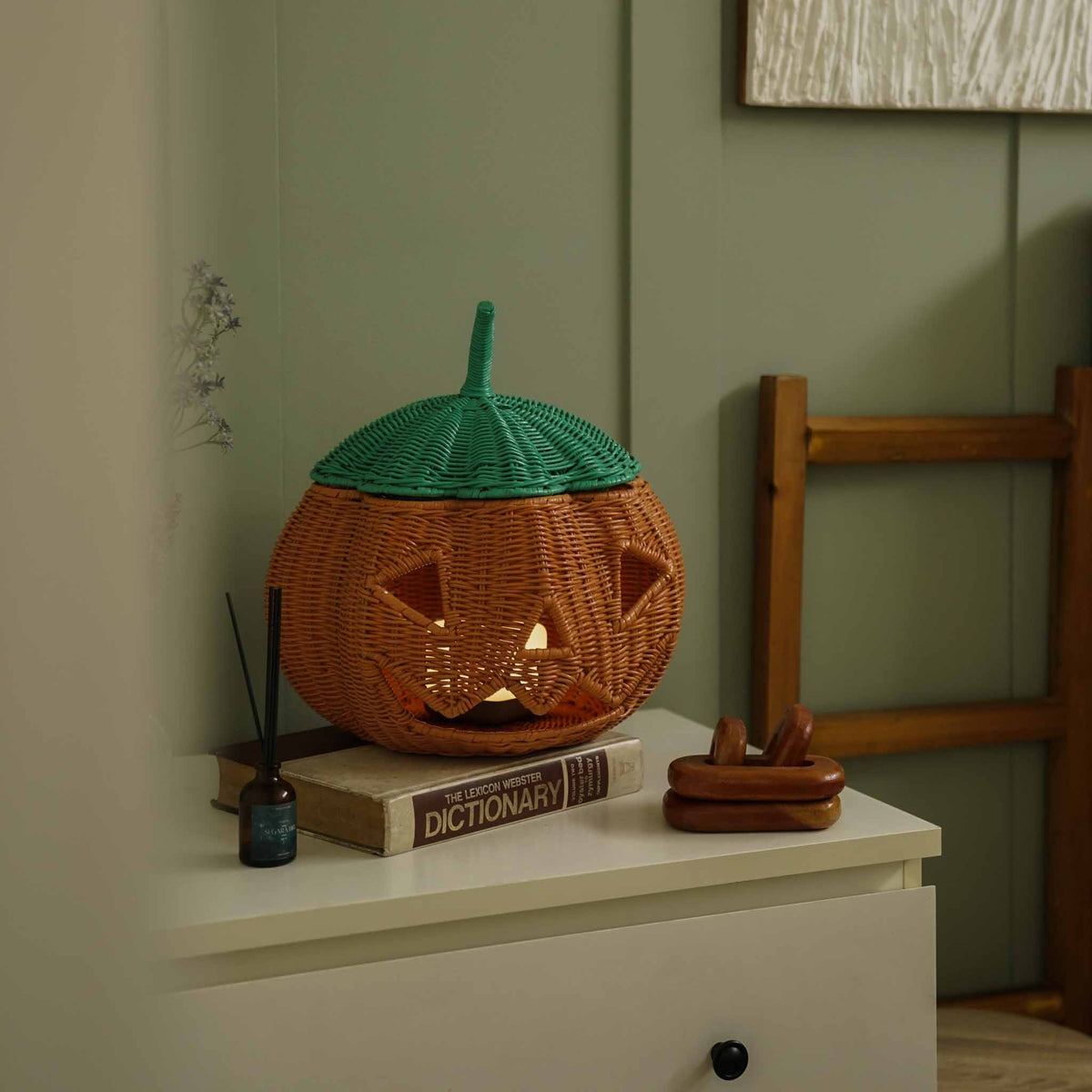 Pumpkin Face Rattan Basket