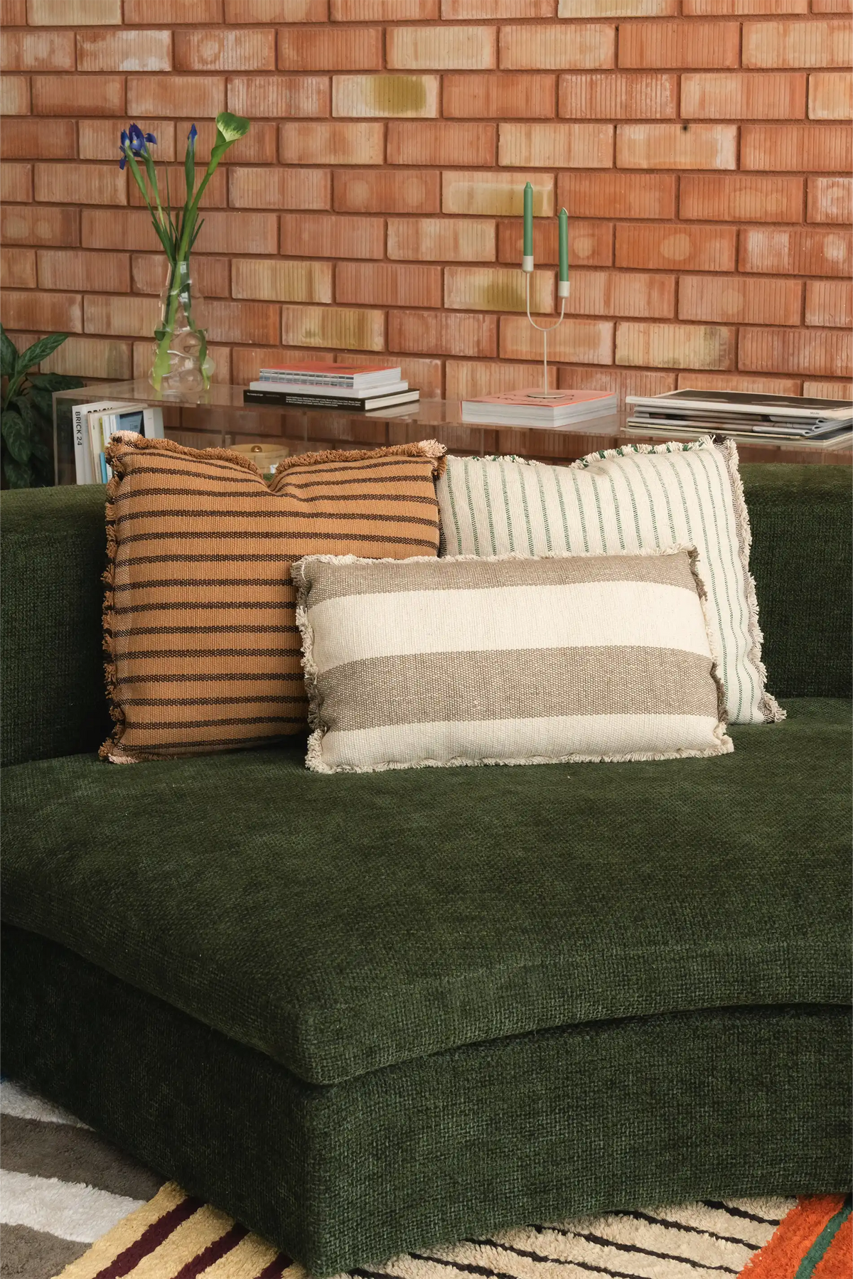 RECTANGULAR CUSHION LINES BROWN